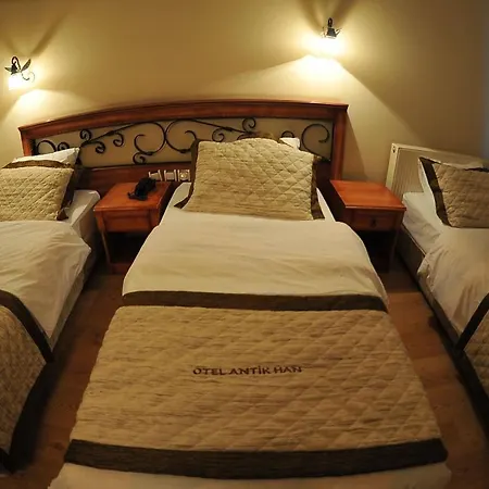 Antikhan Hotel 2*
