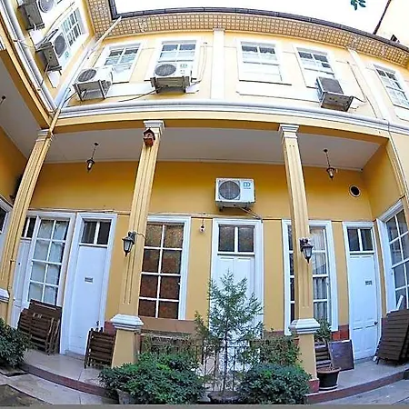 Hotel Antikhan 2*