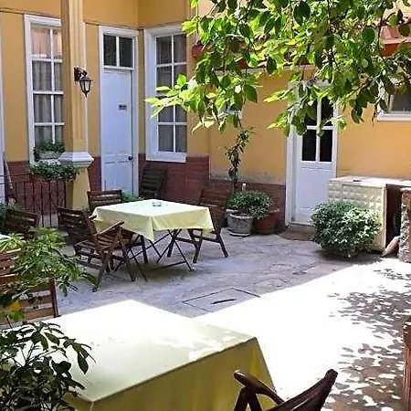 Hotel Antikhan