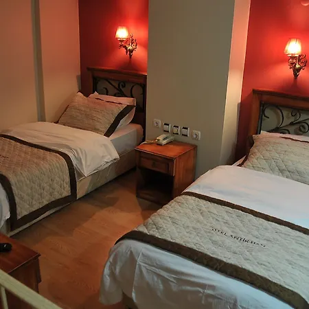 Hotel Antikhan 2*