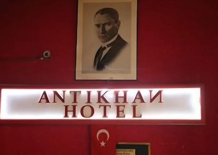 Antikhan איזמיר